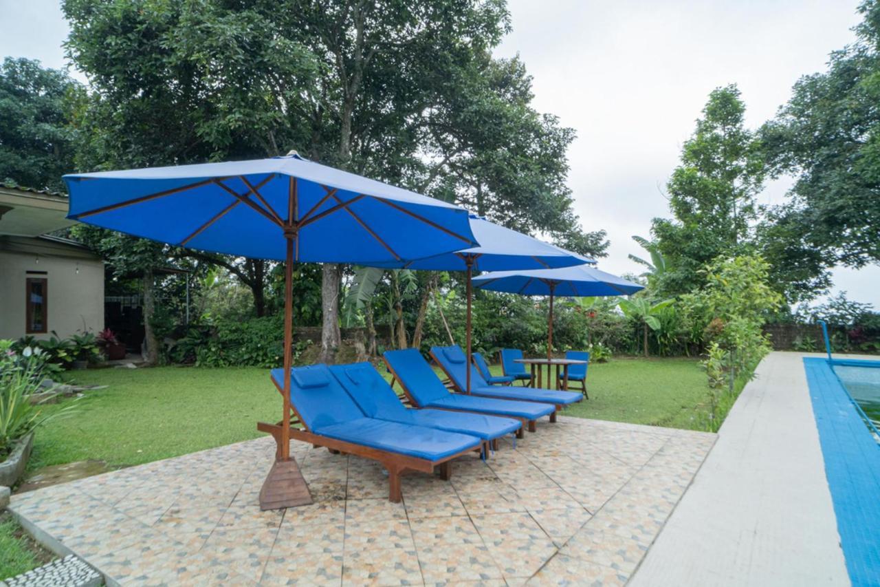 فندق Reddoorz Near Taman Safari 2 بوكور المظهر الخارجي الصورة